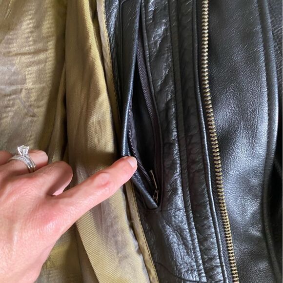 Wilson’s Leather Heavy Jacket Lined Black Mens Size Large - Picture 12 of 15